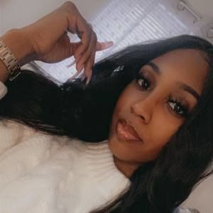 Meet your Posher, Alexus